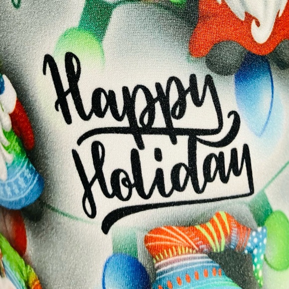 OS NEW Women Christmas Gnome Leggings, Buttery Soft Yoga Pants - Picture 3 of 13